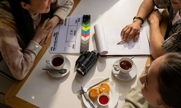 Comment créer une vidéo performante de 60 secondes pour les réseaux sociaux